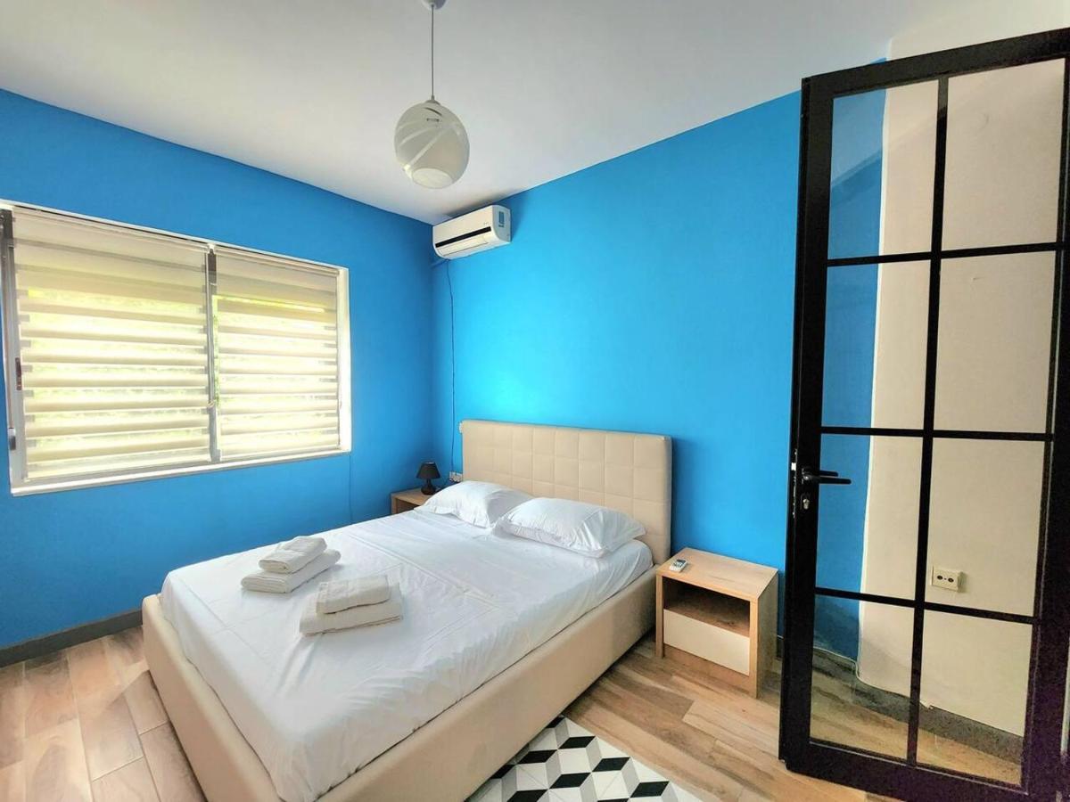 Turqoise Flat In City Center With 24H Self Check In ティラナ エクステリア 写真